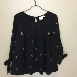 Breathable Top - Bow Sleeves